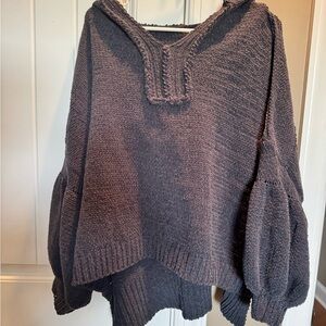 Cozy Oversized cropped Hooded Women’s chenille Sweater navy blue Medium